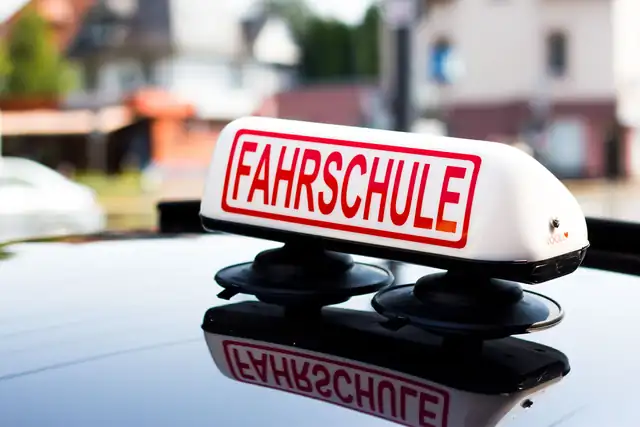 Fahrschule First Place: Foto 2