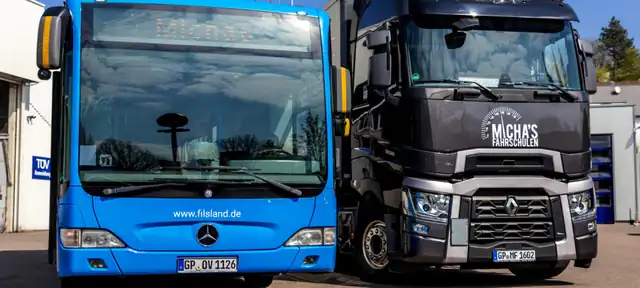 Michas Fahrschulen: Foto 4