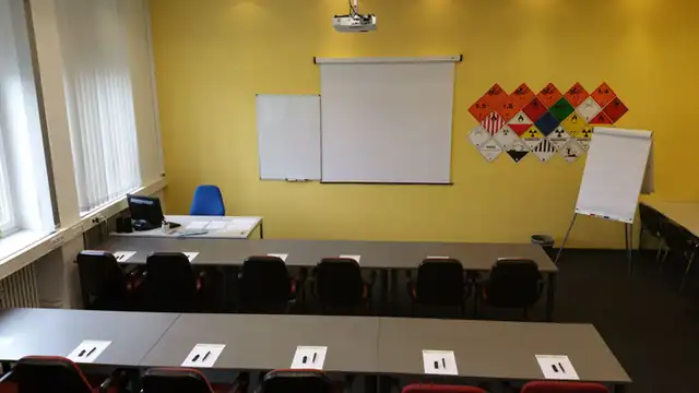 KAS Kraftfahrerausbildungsstätte GmbH: Foto 4