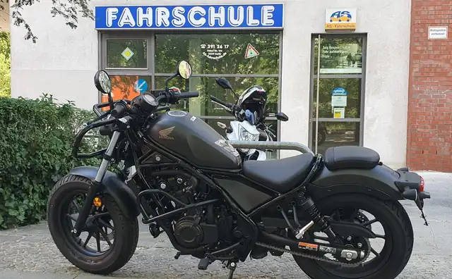 AS-Fahrschule: Foto 5