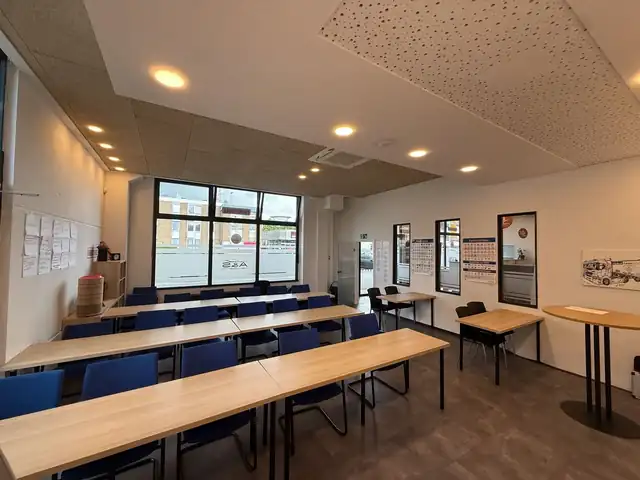 A&S Intensivfahrschule & Fahrlehrer-Fachschule Wesel: Foto 2