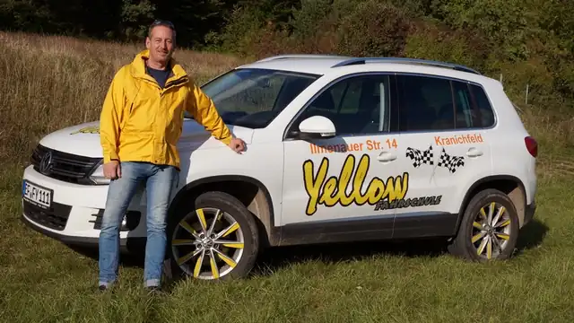 Fahrschule Yellow: Foto 1