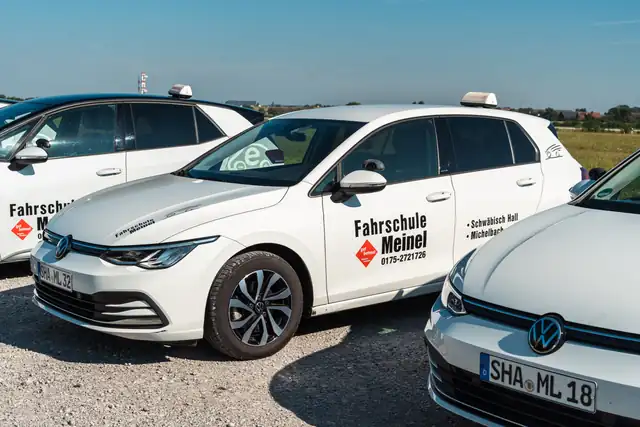 Fahrschule Meinel: Foto 1