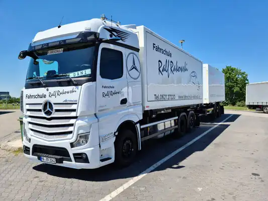 Fahrschule Rakowski: Foto 3