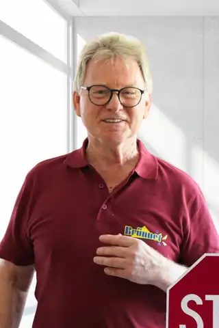 Brünnet Harald Fahrschule: Foto 1