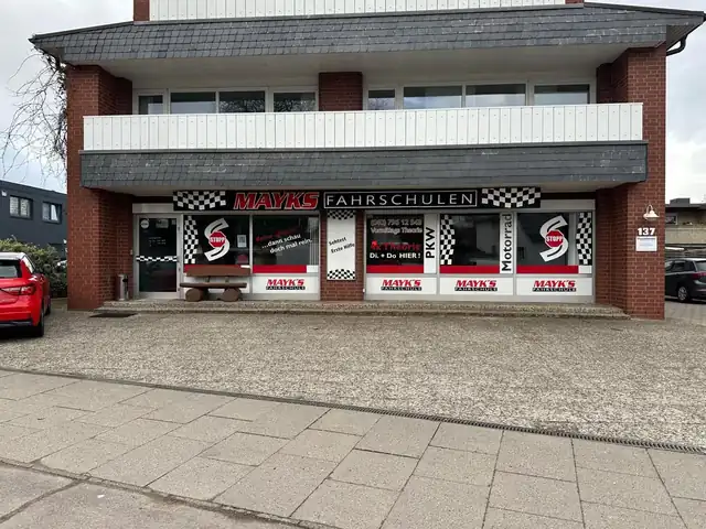 Mayks Fahrschule: Foto 2