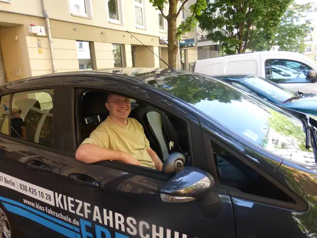 Kiez-Fahrschule Frenzel: Foto 1