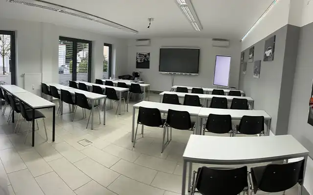 Fahrschule Heidingsfelder GmbH: Foto 4