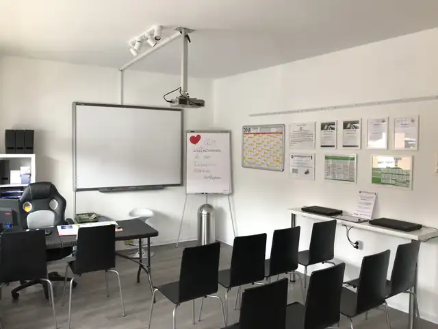Fahrschule Markus Nellessen: Foto 2