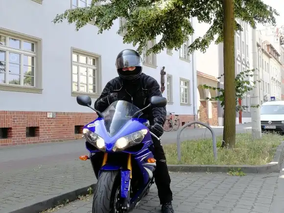 Fahrschule West: Foto 4