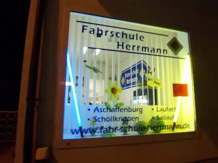 Fahrschule Herrmann: Foto 1