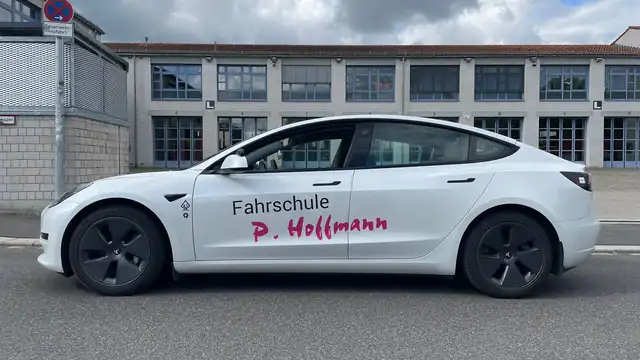 Fahrschule Hoffmann - Ferienkurse in Wü. Centrum: Foto 2