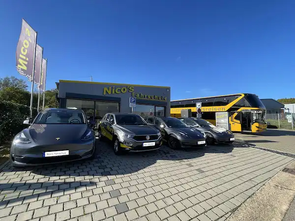 Nico's Fahrschule: Foto 4