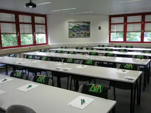 VAZ Verkehrs-Ausbildungs-Zentrum in der Oberpfalz GmbH: Foto 2