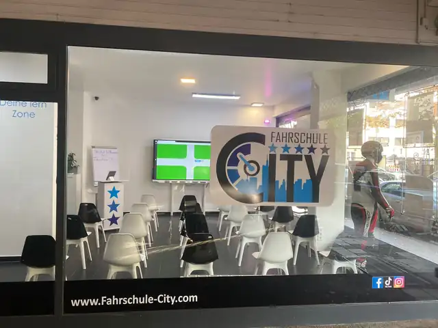 Fahrschule City: Foto 4