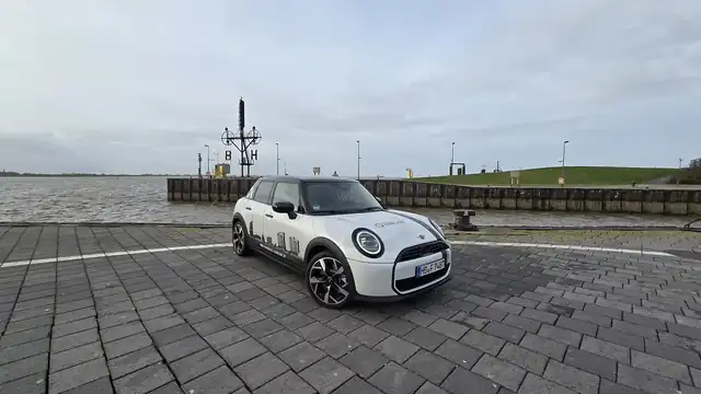 Fahrschule Fernlicht Gmbh: Foto 1