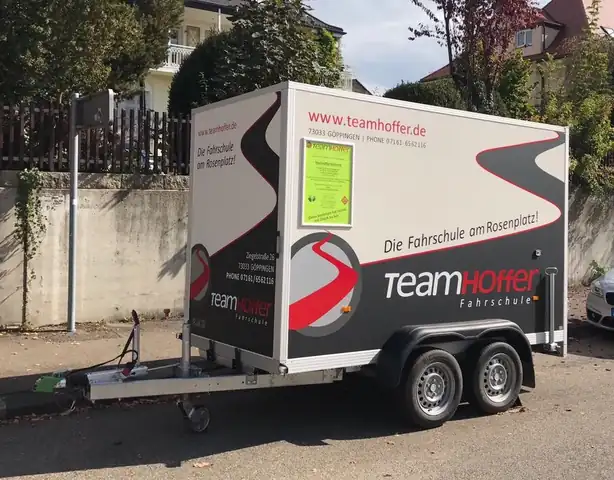 Fahrschule Team Hoffer - Die Fahrschule am Rosenplatz: Foto 4