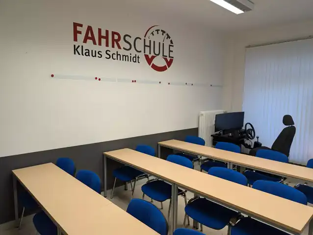 Fahrschule Klaus Schmidt: Foto 2