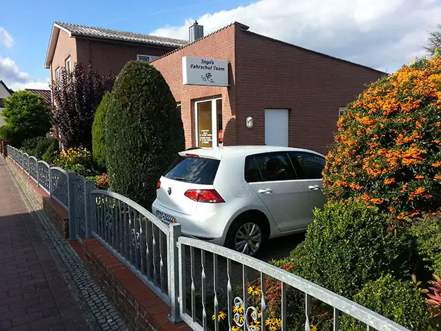 Ingos Fahrschul Team: Foto 3