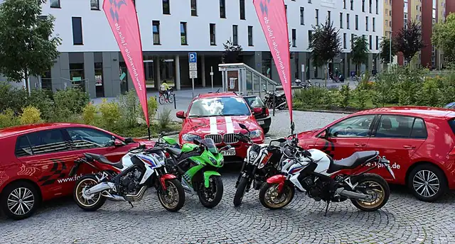 Fahrschule 1plus: Foto 1