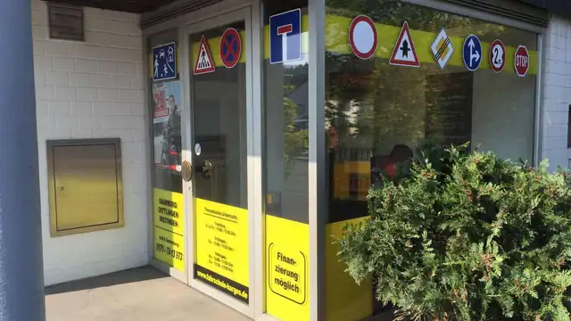 Fahrschule Thomas Karges: Foto 4