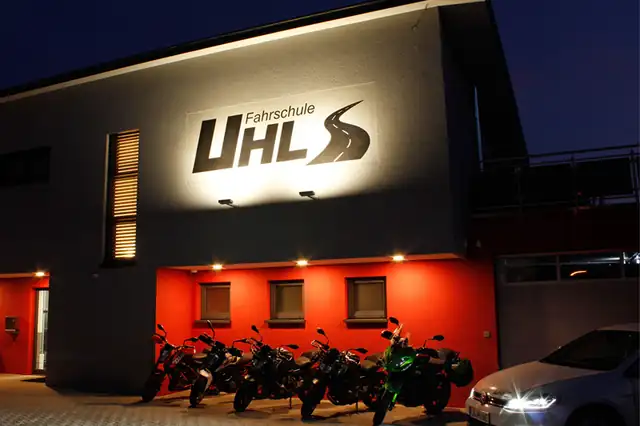Fahrschule Uhl: Foto 1