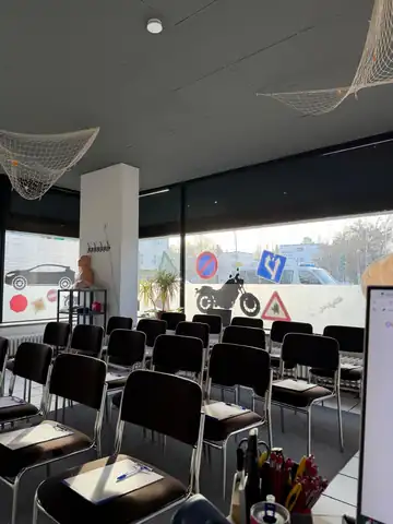 Ruffy´s Fahrschule GmbH: Foto 4