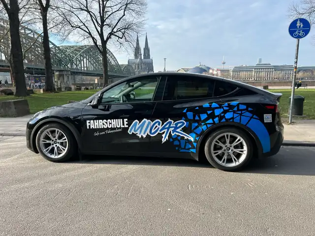 Fahrschule MiCar: Foto 4