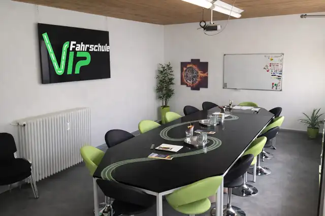 VIP Fahrschule: Foto 3