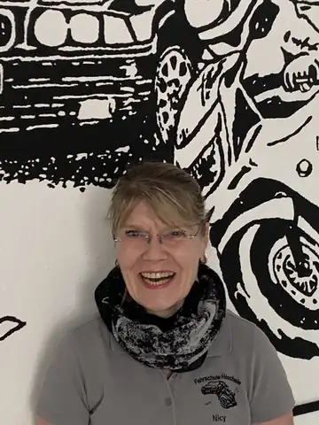 Fahrschule Höschele GmbH: Foto 2