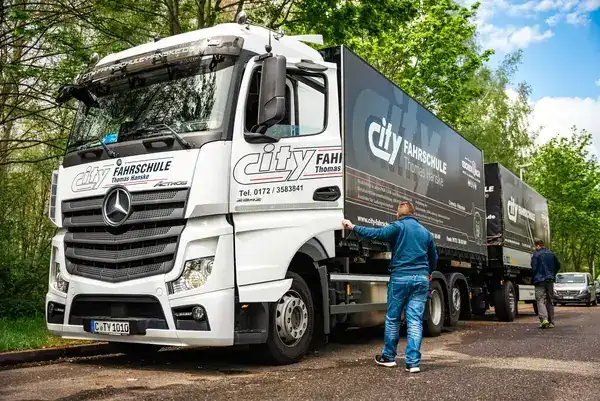 City Fahrschule Thomas Hanske: Foto 4