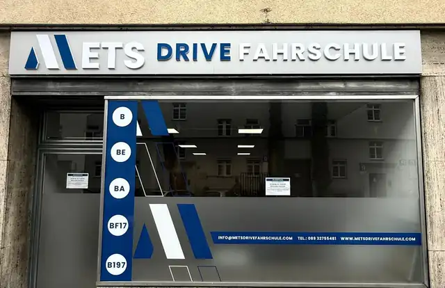 MetsDrive Fahrschule: Foto 3