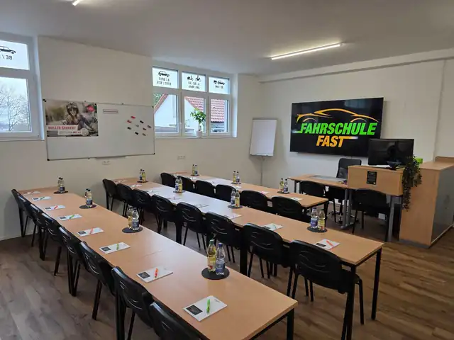 Fahrschule Fast: Foto 2