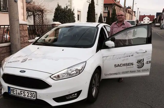 Fahrschule Zenker Sachsen 3er UG: Foto 2