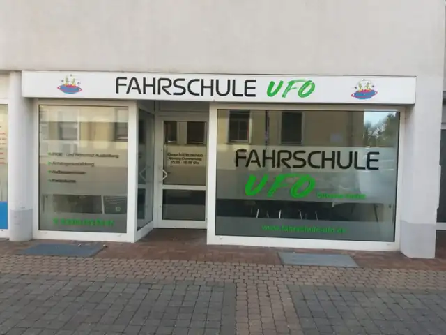 Fahrschule "UFO": Foto 2
