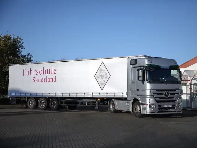 Verkehrsfachschule Sauerland Fahrschulen: Foto 3