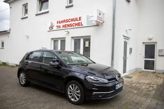 Henschel Thorsten Fahrschule: Foto 4