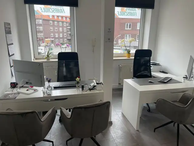 Korays Fahrschule: Foto 4