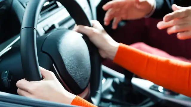 Pole Position Fahrschule: Foto 4