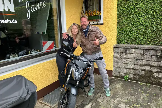 Fahrschule Claudia Carmesin: Foto 4