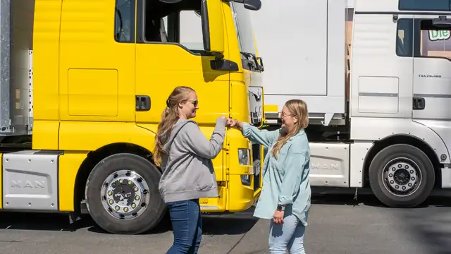SVG Fahrschulzentrum Rheinland GmbH: Foto 1