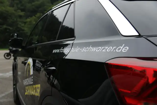 Fahrschule Schwarzer GbR: Foto 2