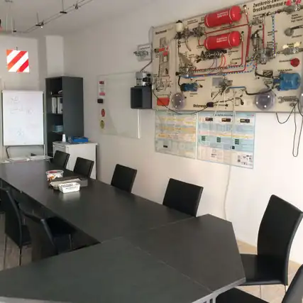 Raschke Berthold Fahrlehrer: Foto 5