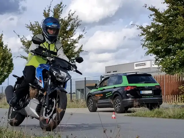 Fahrschule Lange: Foto 2