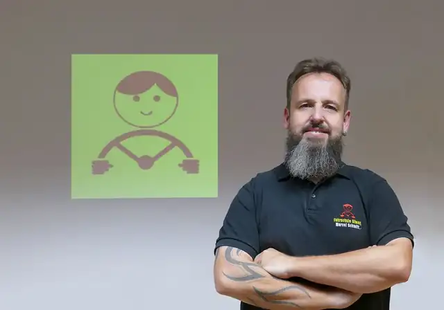 Simon Fahrschule: Foto 5