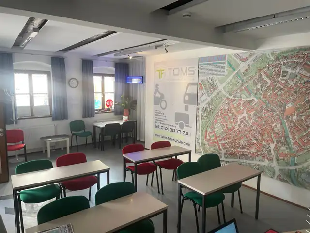TOMS Fahrschule Filiale Amberg: Foto 4