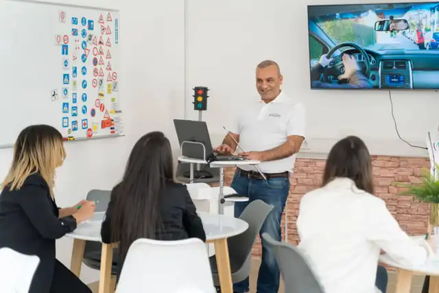 Fahrschule Demir GmbH Marburg: Foto 2