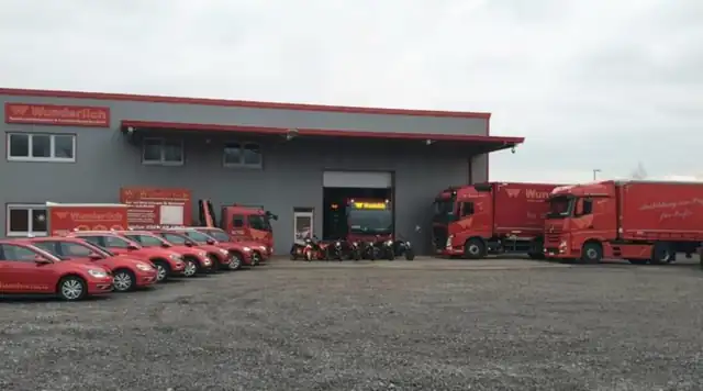 Fahrschule Wunderlich, Ausbildungsstätte und Betriebshof: Foto 3