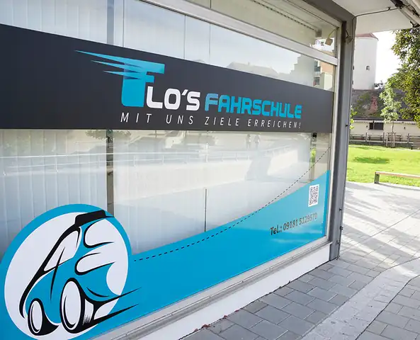 Flo´s Fahrschule: Foto 3