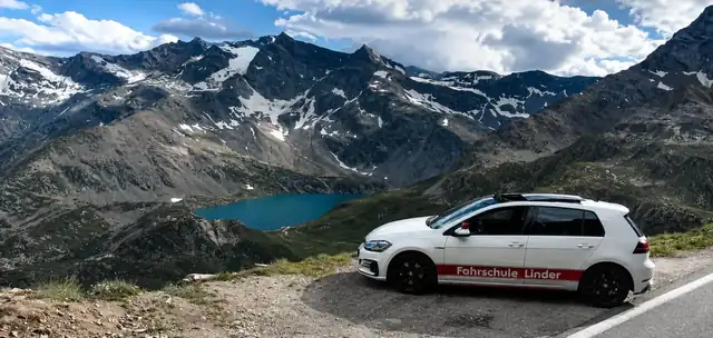 Fahrschule Linder: Foto 1